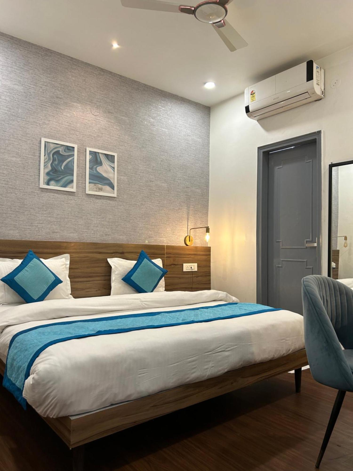 Gallivanto Inn - Rohini Delhi  Extérieur photo